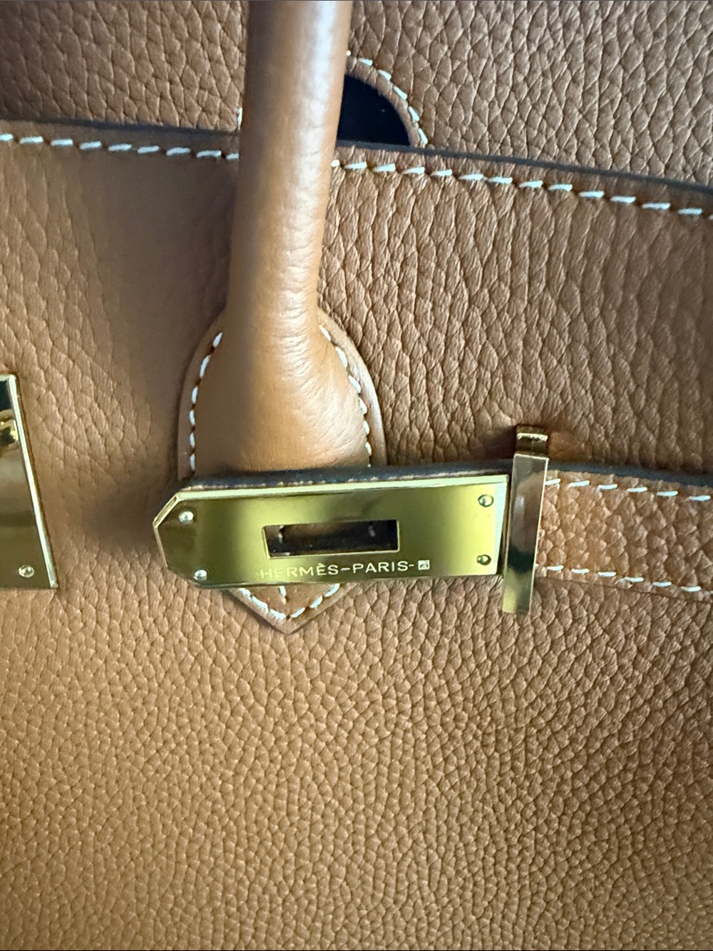 Classic Leather Top-Handle Bag in Tan - Picture 4 of 11